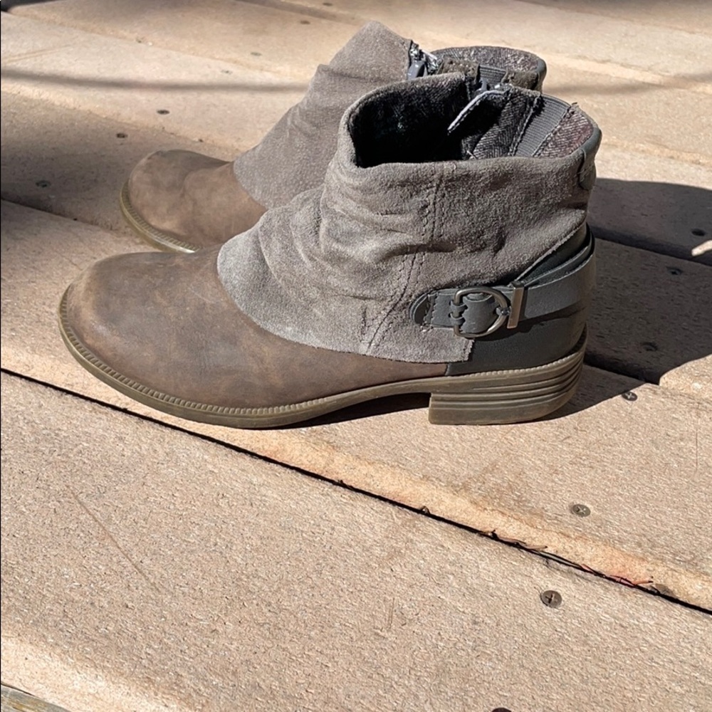 Earth 🌎 Origin boots